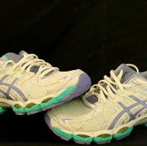 Asics Gel Nimbus 16 Running Shoes Women's Size 9